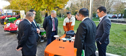 Robots de pulverización para huertos SOROB: Revolucionando la protección de las plantas frutales.